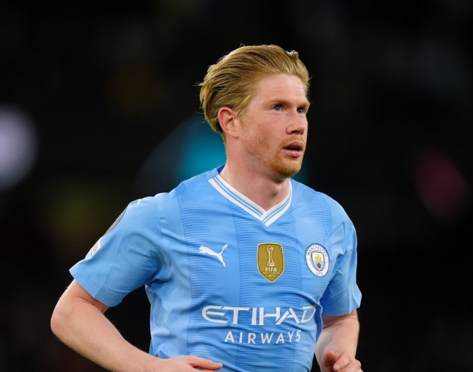 欧冠积分榜分析：各队晋级形势紧张,（欧冠积分盘点：晋级争夺愈发激烈）