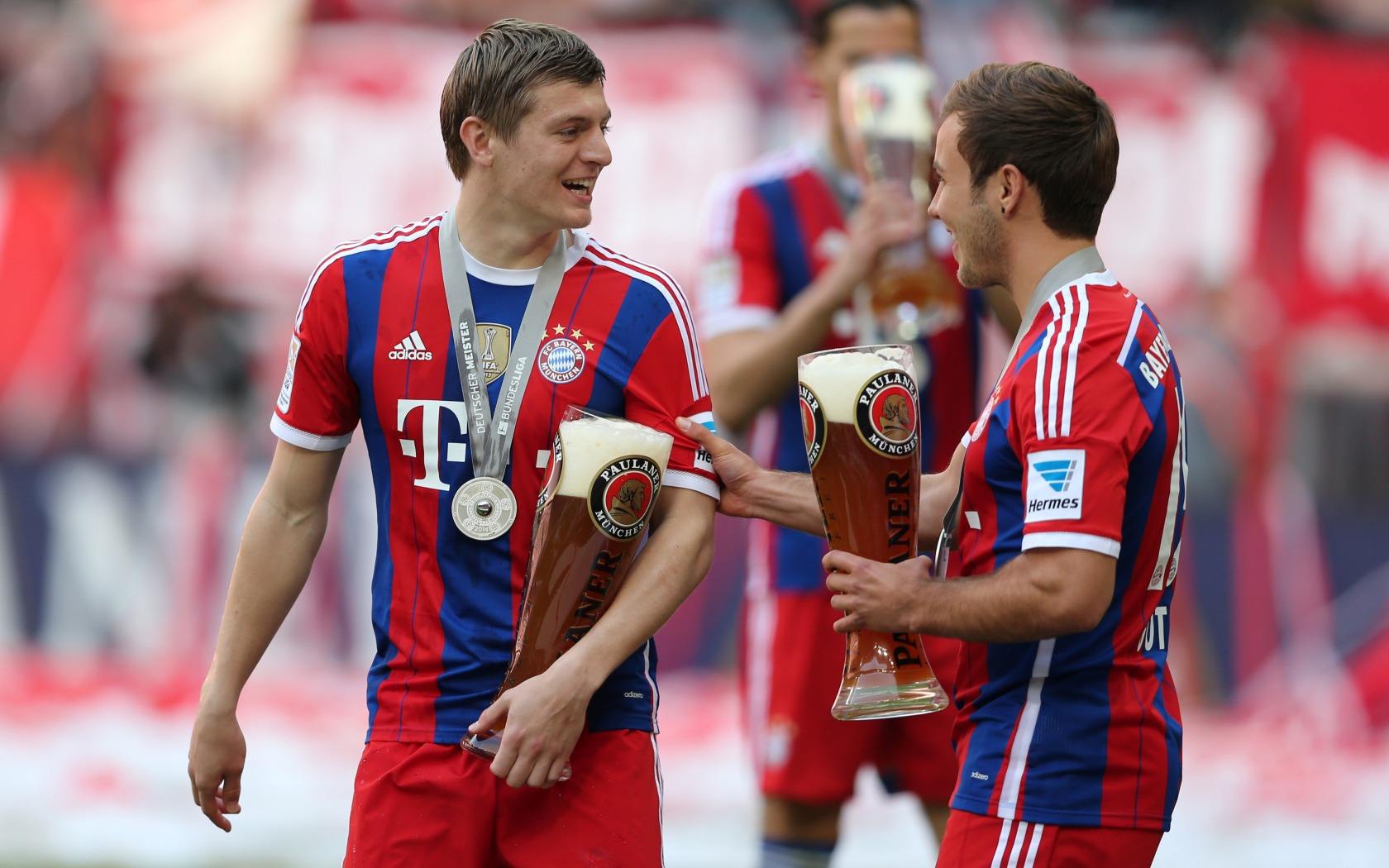 C 罗专访炸裂言论合集！退役时间定了，但这些争议更炸！（C罗专访火力全开：退役时间已定，争议话题更惹火）