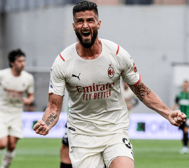 赛点一刻！米兰3-2擒获科内利亚诺，捧起意大利女排超级杯！（五局大战！米兰女排3-2力挫科内利亚诺，夺得意大利女排超级杯冠军）