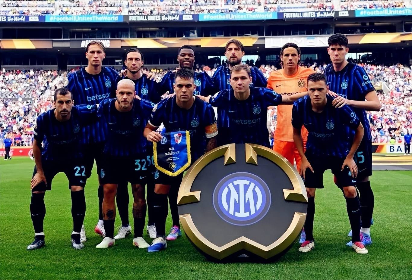 梅州vs英博：5外援PK3外援，刘祝润、杨铭锐首发，刘云出战（梅州对阵英博：外援5比3，刘祝润、杨铭锐首发，刘云出场）