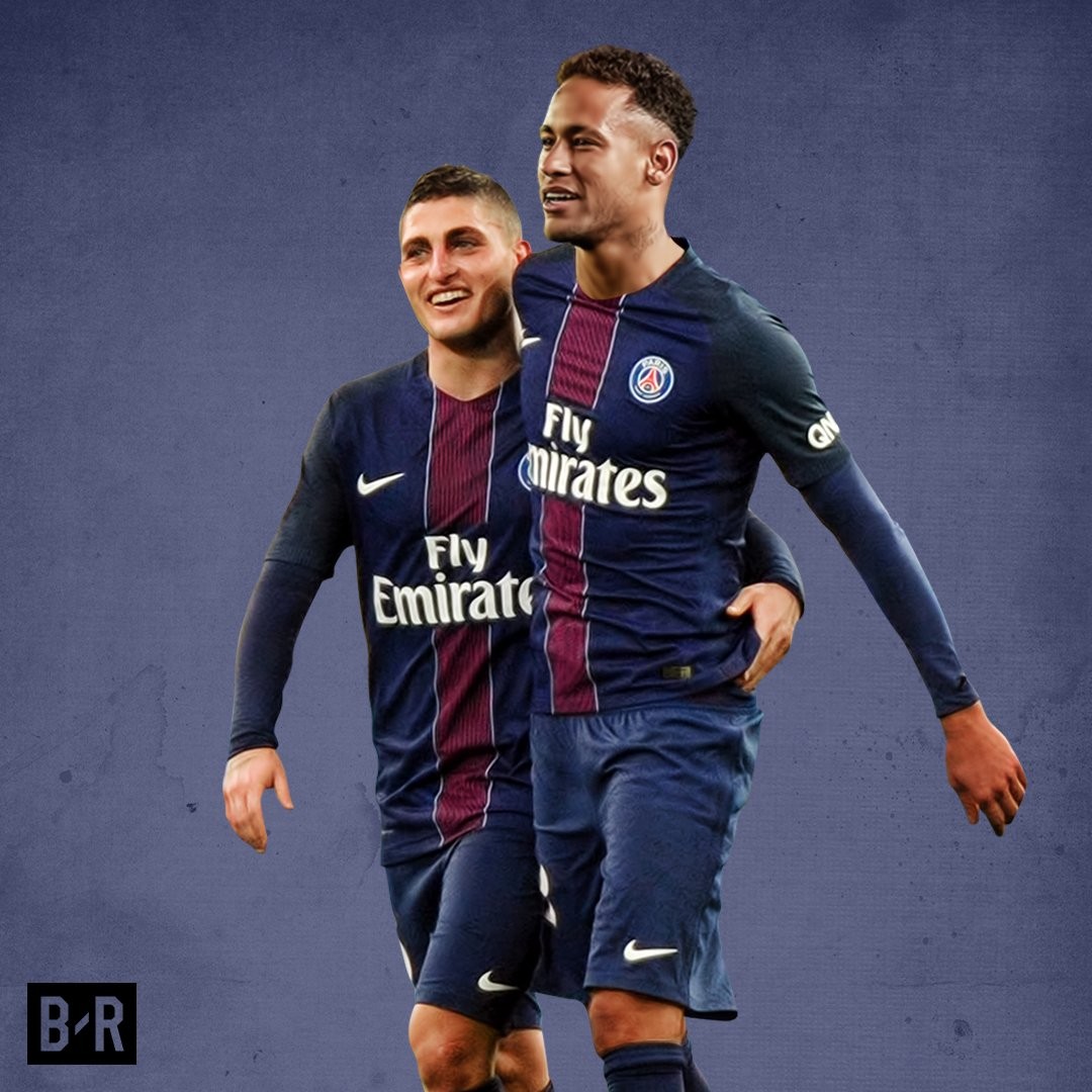 看了四年球了，在专科有一段时间刷抖音频繁给我推多...（看球四年，专科那段时间刷抖音总被频繁推送不少...）