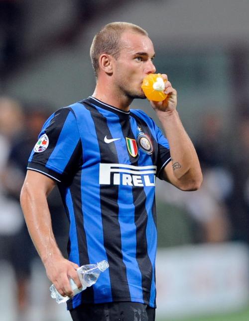 意甲：维罗纳VS亚特兰大，意甲神剧！谁能阻止亚特兰大进球狂潮？黄色火焰闯关