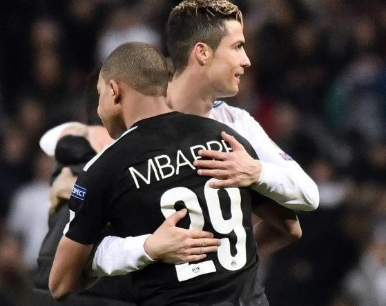 广东启程俱乐部杯！萨姆纳不提裤子，奎因帅气，杨溢也随队出征！