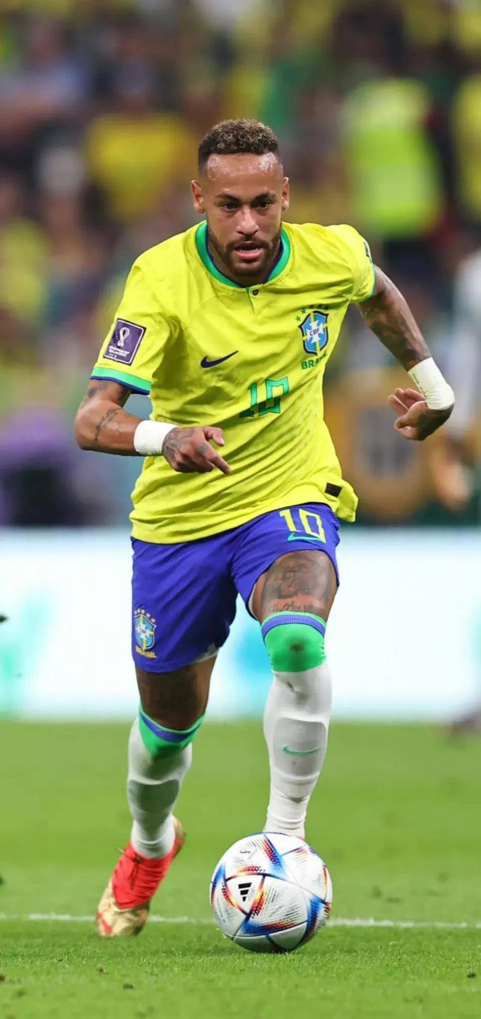 记者：加图索准备征召帕莱斯特拉，已派意大利队球探多次考察（记者称加图索计划征召帕莱斯特拉，意大利队已多次派球探考察）